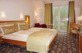 Kurzurlaub Wellness im Hotel im Rheingau zwischen Geisenheim am Rhein, Rdesheim, Schloss Johannisberg, Eberbach und Wiesbaden in Hessen.