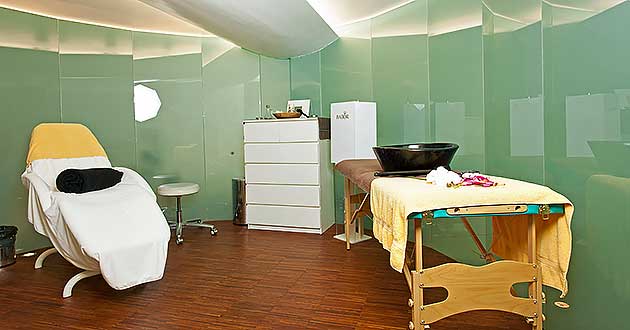 Kurzurlaub mit Wellness am Bodensee in berlingen zwischen Meersburg, Blumeninsel Mainau, Konstanz, Radolfzell, Gemseinsel Reichenau, Friedrichshafen, Singen, Ravensburg, Stein am Rhein, Rheinfall bei Schaffhausen, Lindau und Bregenz  